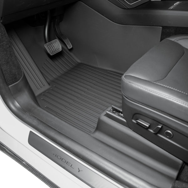 2025-2026 Tesla Model Y Juniper floor mats — driver-side TPE liner, laser-measured fit — SUPER LINER